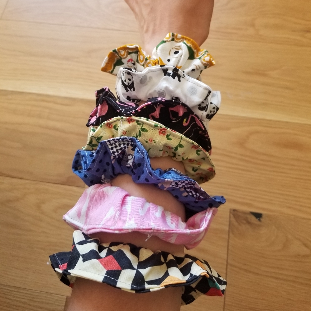 SCRUNCHIES!